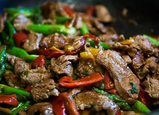 Geroerbakte bieflap op Oosterse wijze